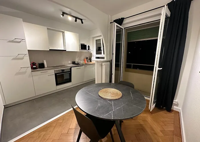 Cosy In Flon * 洛桑