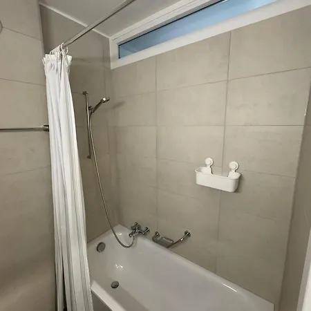 Cosy In Flon アパート *